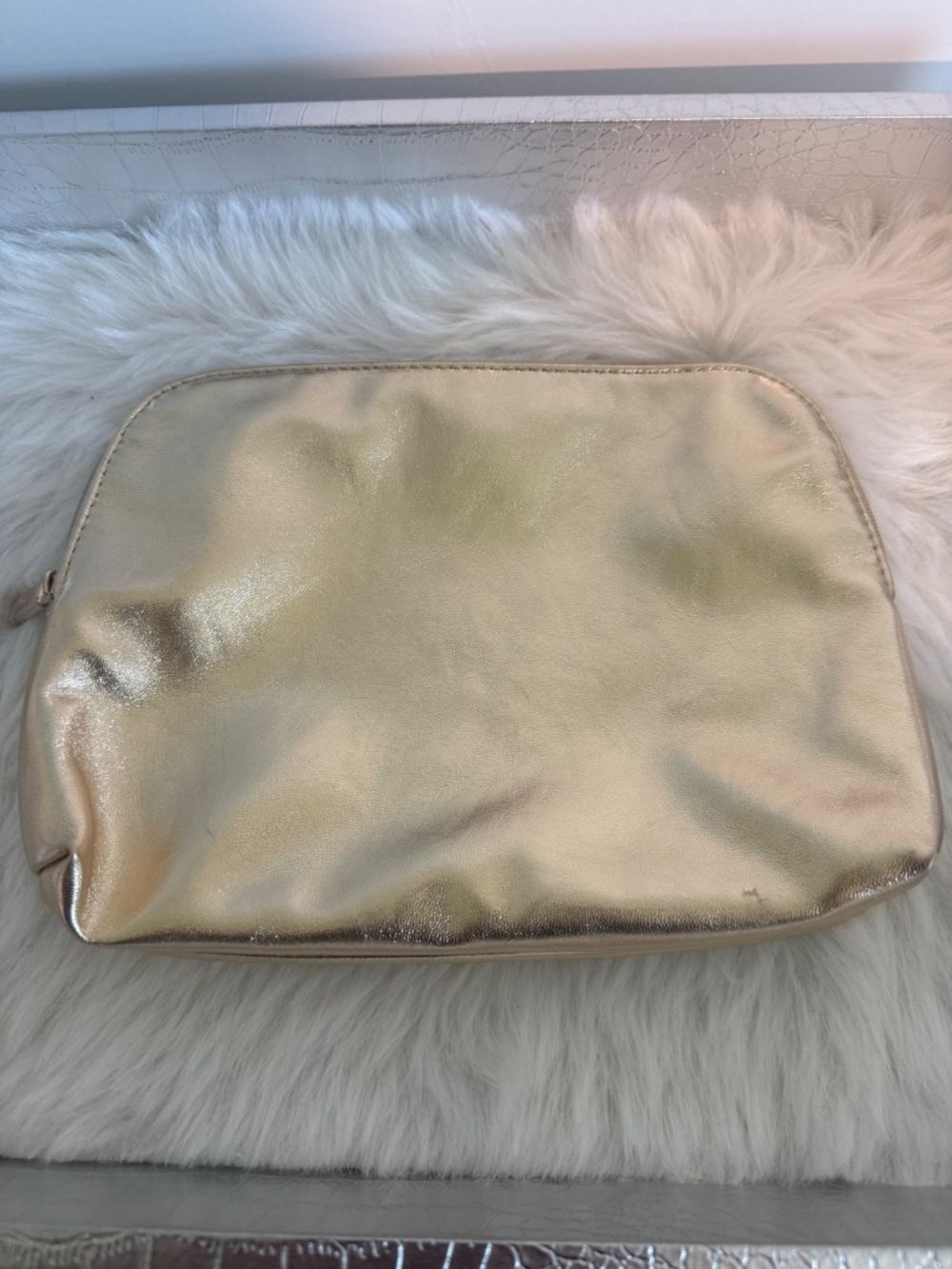 Loft Gold Accessories Makeup Jewerly Bag Pouch
